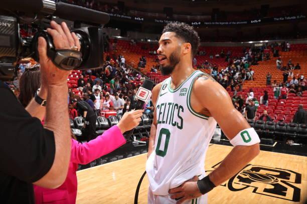 阿德巴约女 阿德巴约女